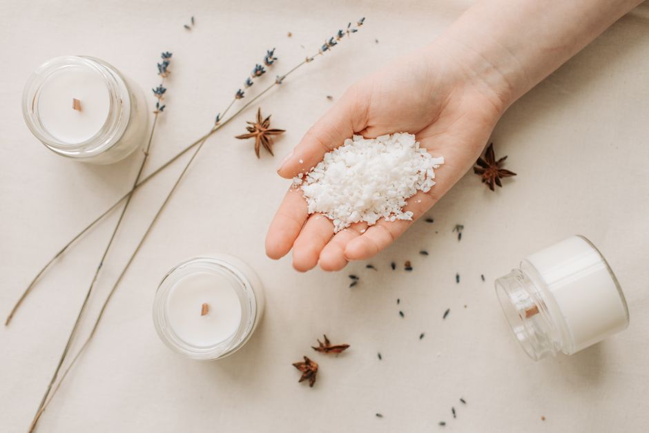 Fabriquer une bougie parfumée : pas à pas pour débuter