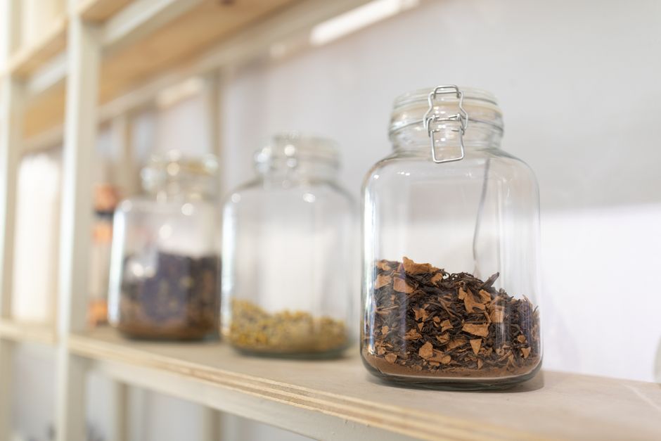 Cadeaux faits main faciles : bocaux gourmands à offrir